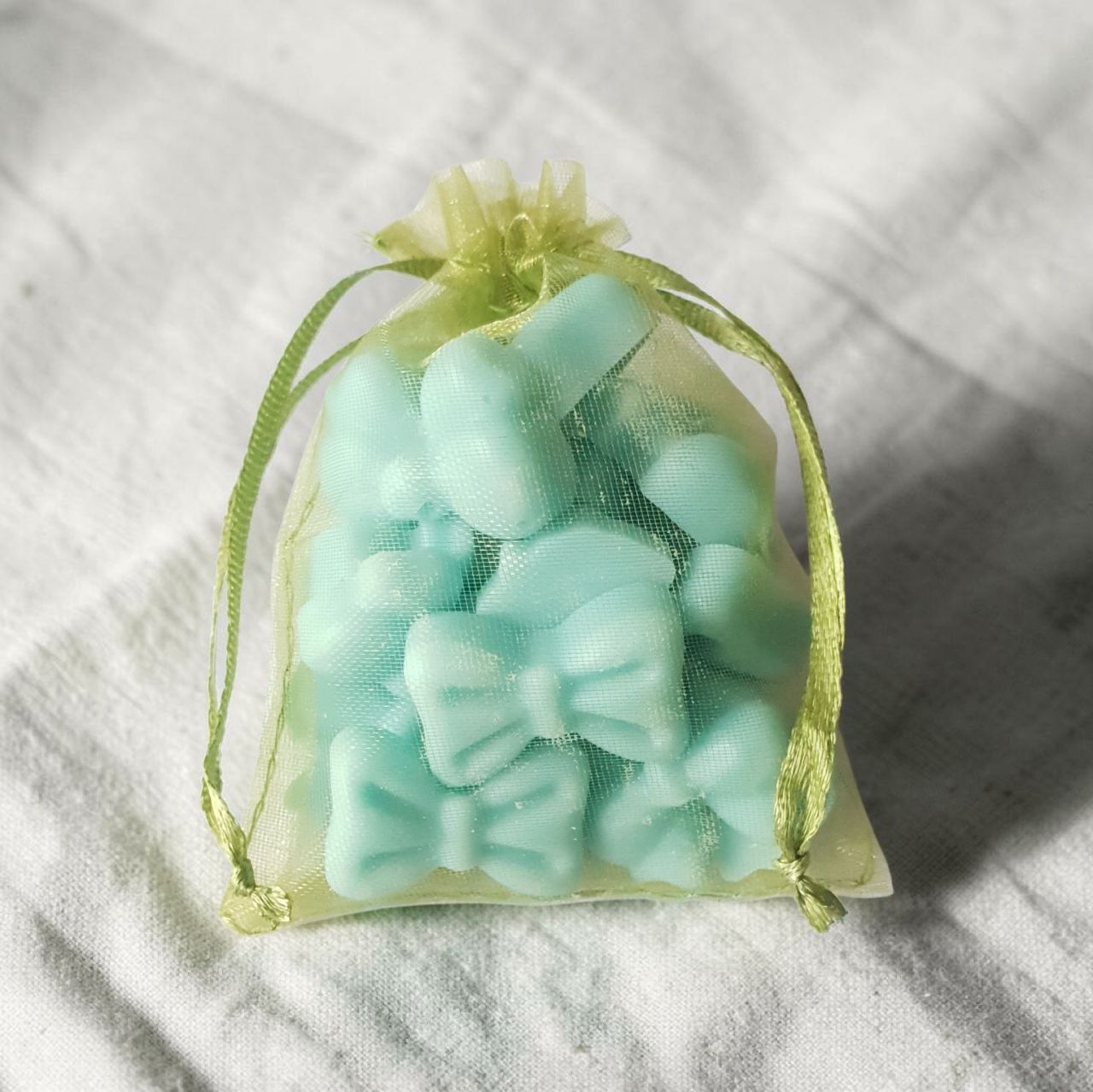 Wax Melts Bows – Coconut | 15 pcs.